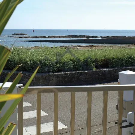 Localise - A06 - Entierement De Plain-pied Avec Petite Vue - Donnant Sur La Piscine Et Le Jardin - Wifi Inclus - Draps Inclus - Appartement