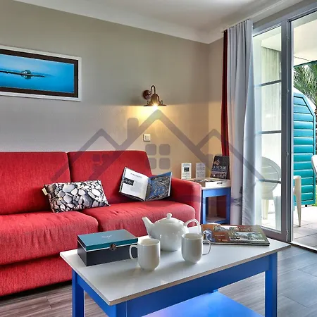 Appartement Localise - A06 - Entierement De Plain-pied Avec Petite Vue - Donnant Sur La Piscine Et Le Jardin - Wifi Inclus - Draps Inclus -